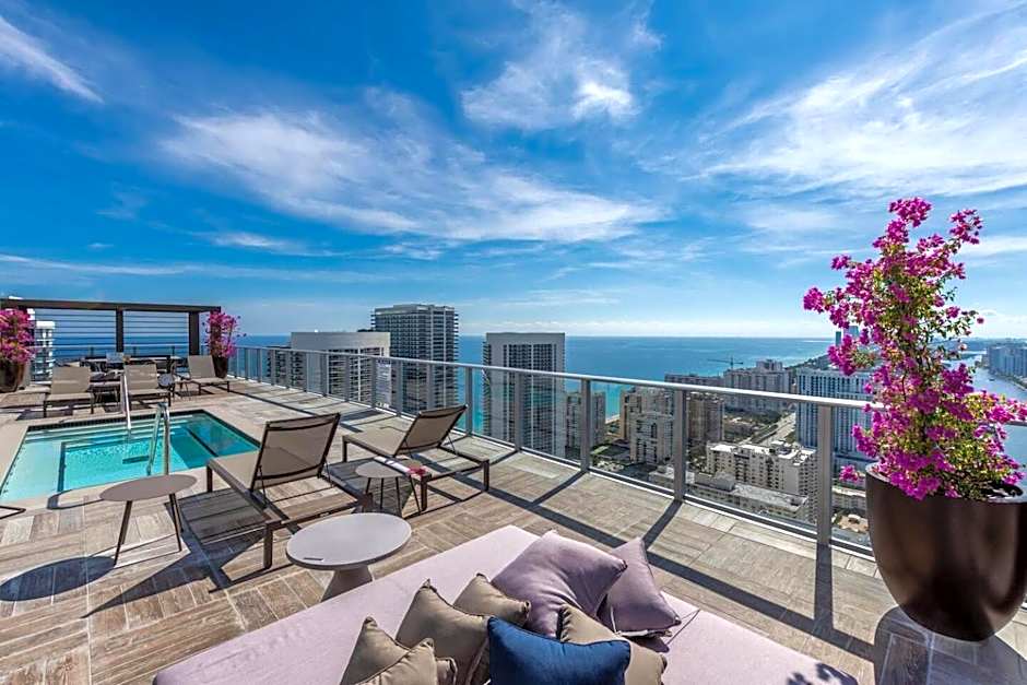 Amazing Apartments At H Beach House