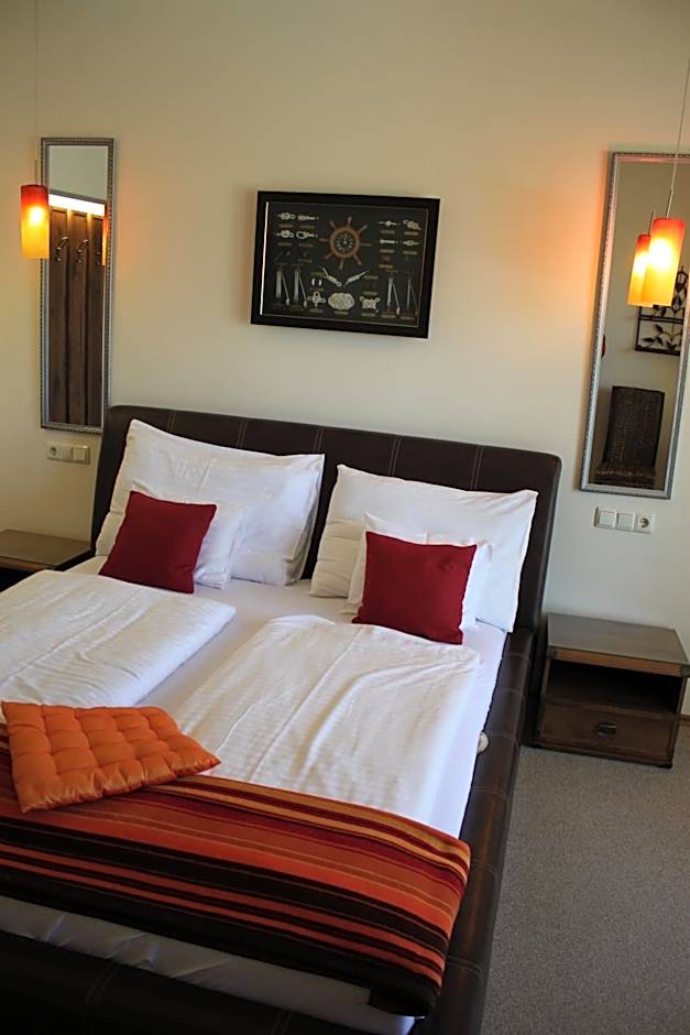 Hotel Al Faro Lodge am See