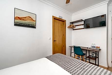 Standard Double Room with Private Bathroom