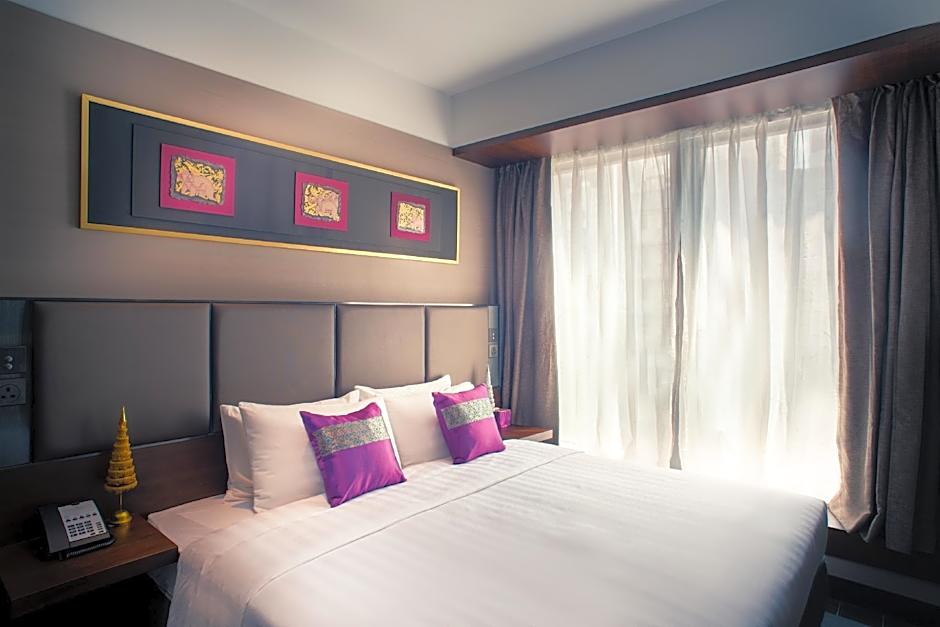 Soravit on Granville