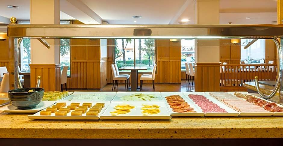 Hotel Ilunion Las Lomas