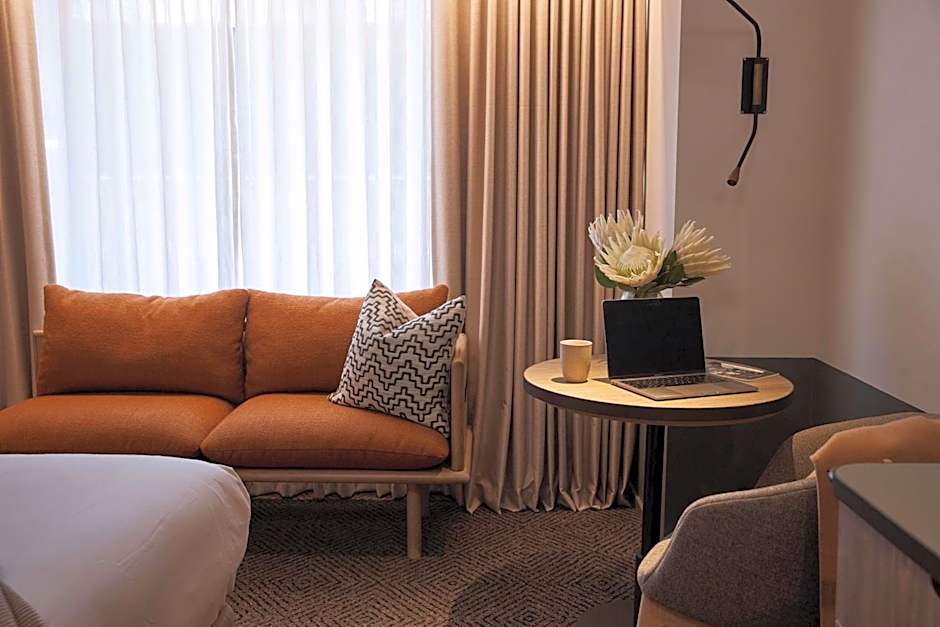 Rydges Melbourne