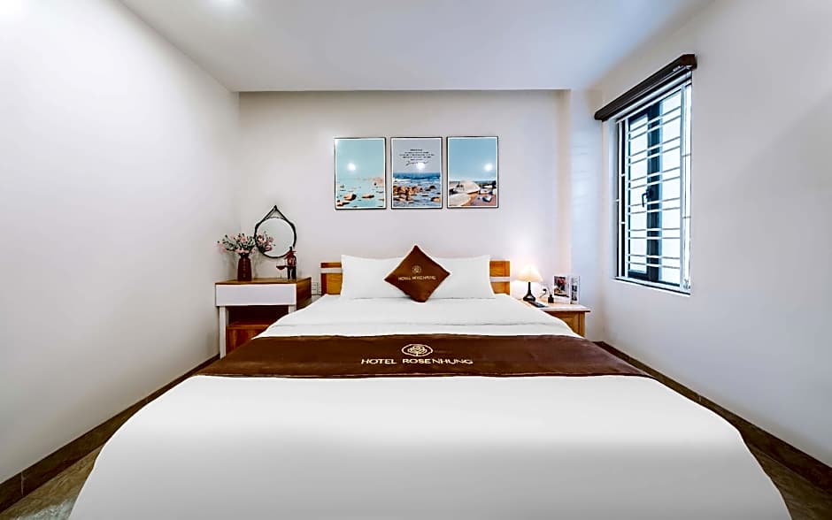 Rose Nhung Hotel CatBa