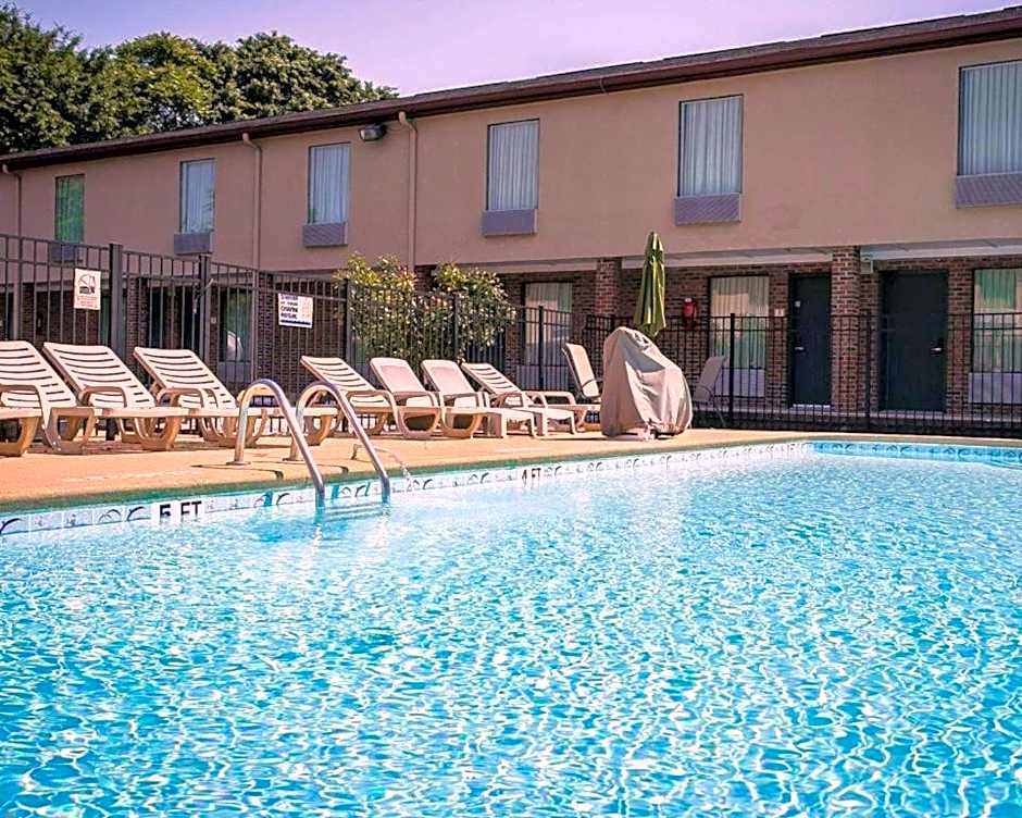 Quality Inn Columbia Airport