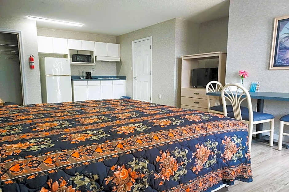 Studio Inn and Suites