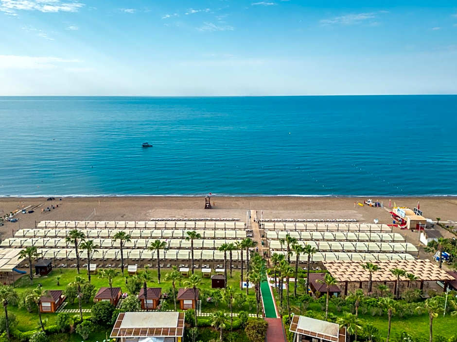 Fame Residence Lara & Spa