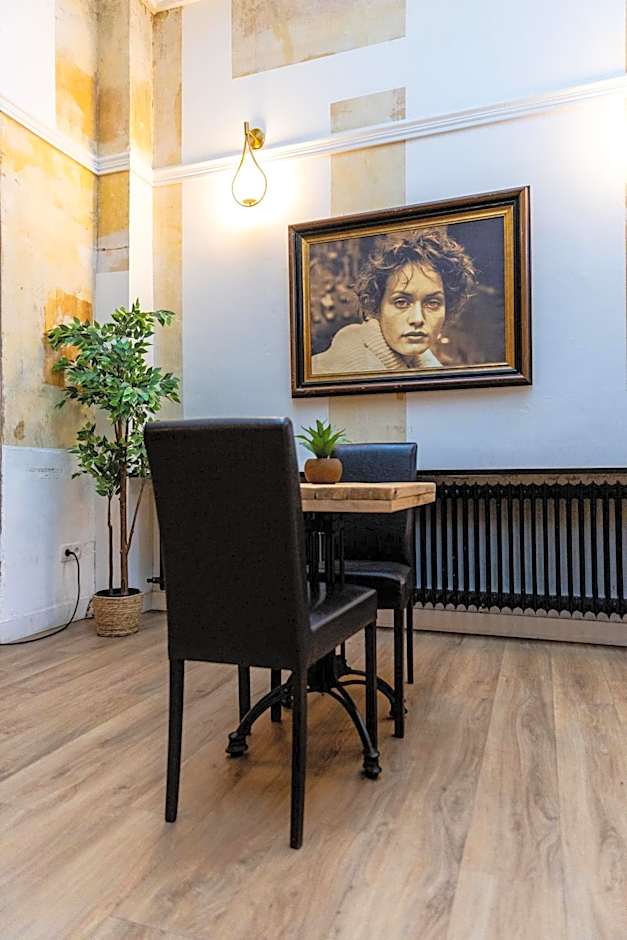 Hotel Bristol