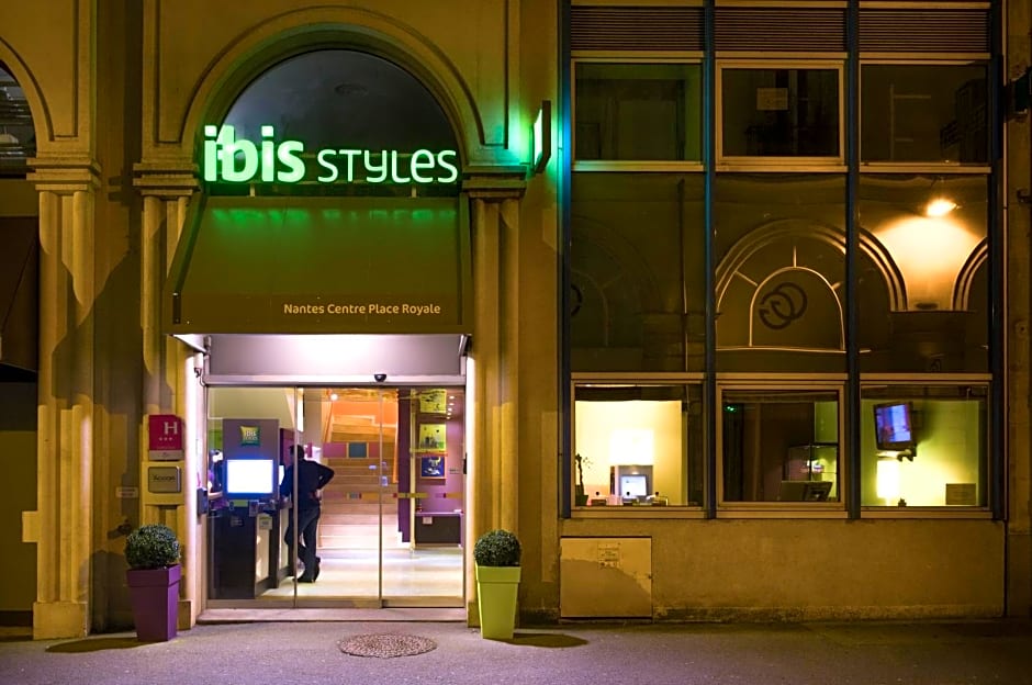 ibis Styles Nantes Centre Place Royale