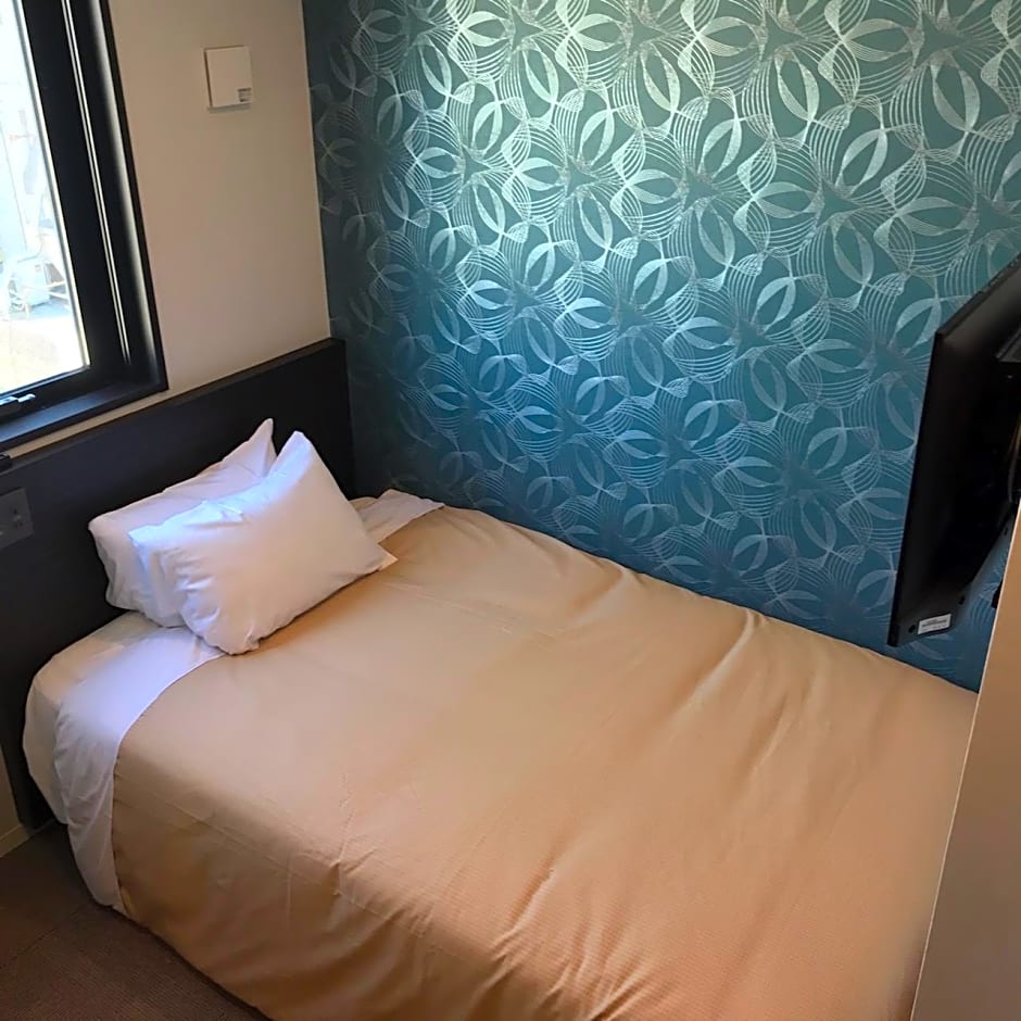 HOTEL LiVEMAX IKEBUKUROEKIMAE