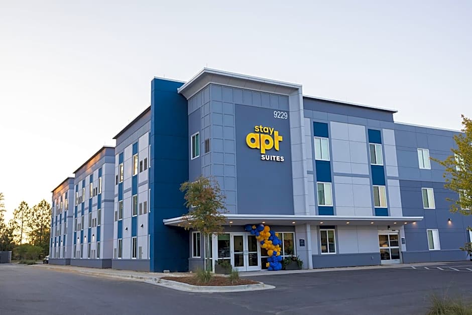 stayAPT Suites Pensacola-UWF/Florida Hospital Area