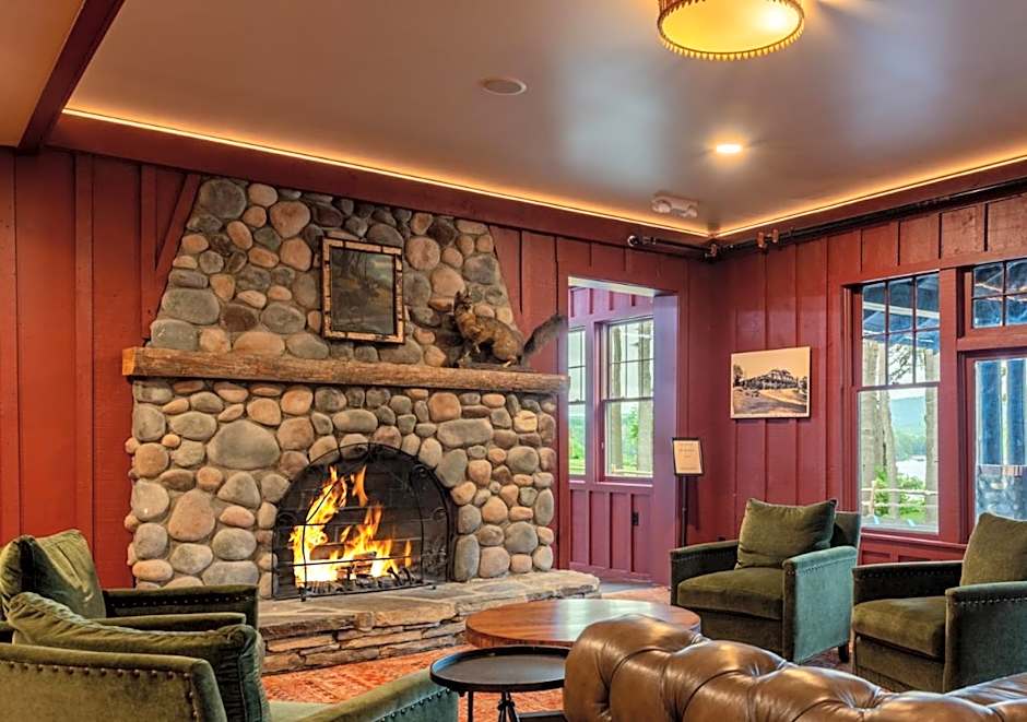 Lodge at Schroon Lake