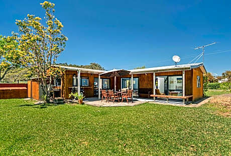 Sundaze - Hahei Holiday Home