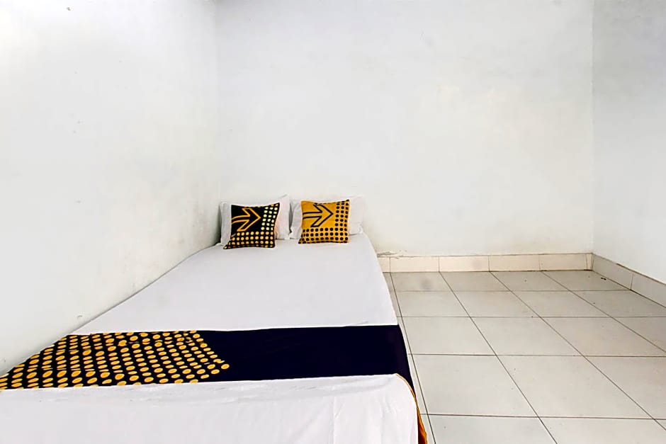 OYO Life 93153 Kos Jenggala