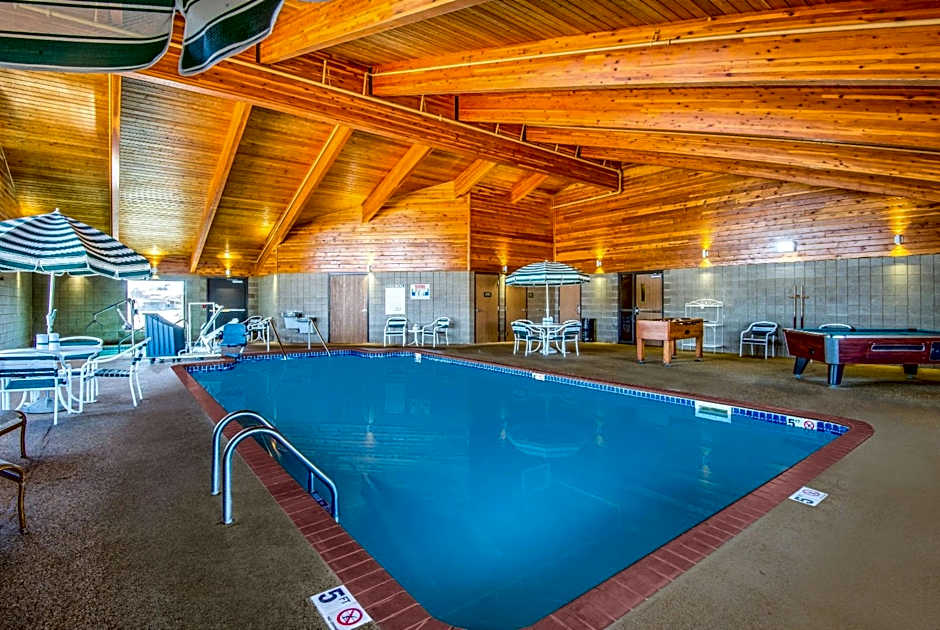 AmericInn by Wyndham Pampa - Event Center