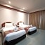 Green World Palace Hotel