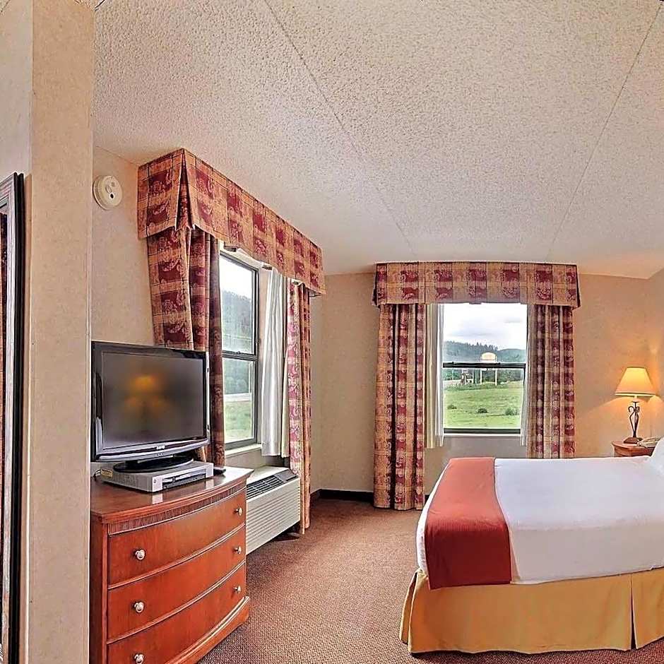 Ruidoso Mountain Inn