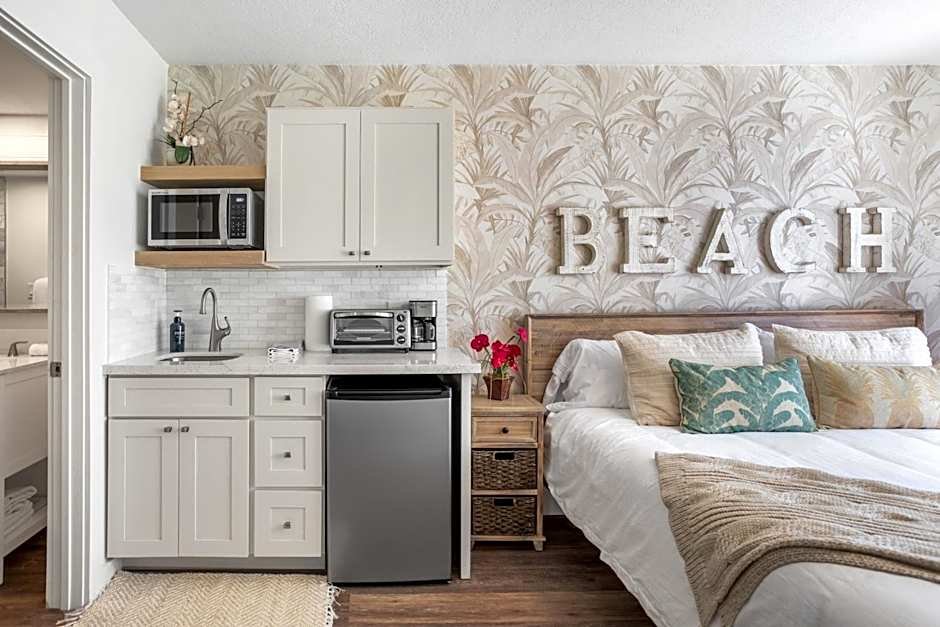 Walk to Beach from this Renovated Studio with King Bed and Resort-Level Amenities