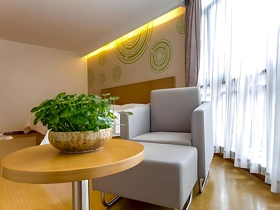 GreenTree Inn Suzhou Wujiang Fenhu Development District