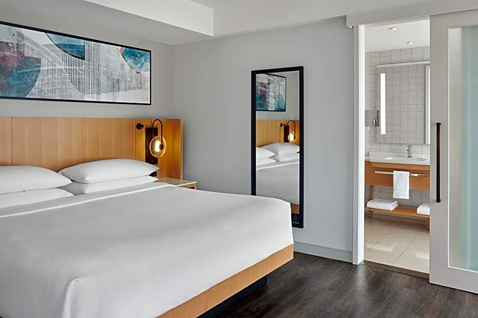 Photo 1 of 3 of Deluxe Junior Suite