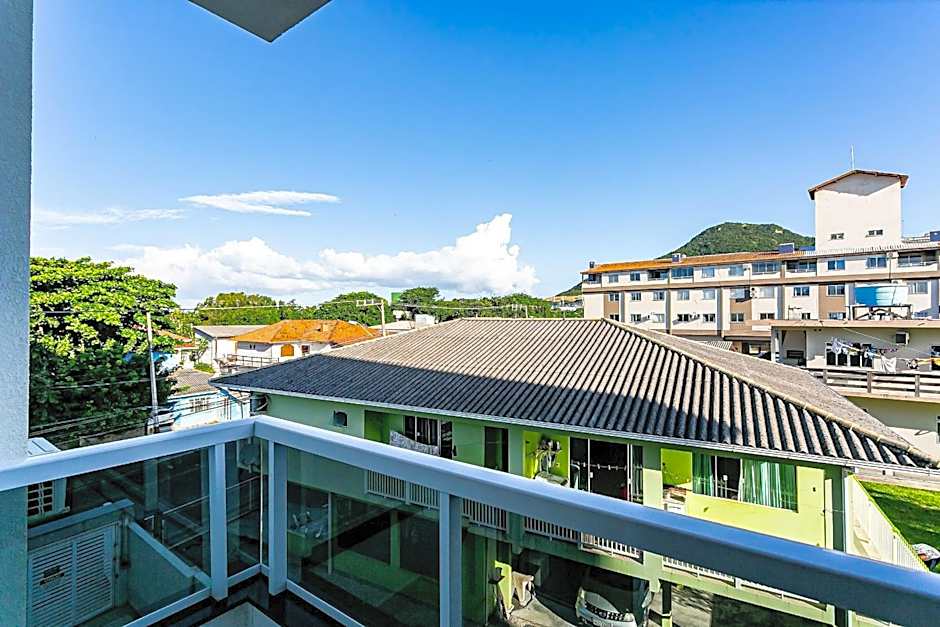 Ao lado Costão do Santinho. Churrasqueira - SBR304