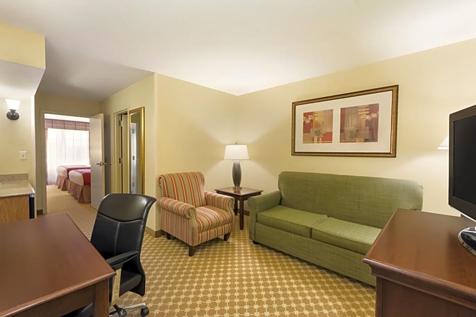 Country Inn & Suites by Radisson, Covington, LA