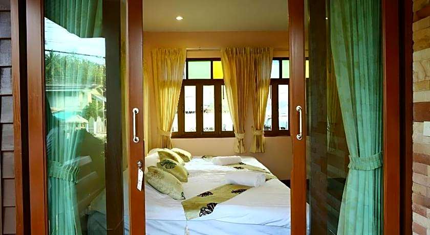 Baan Saranrom