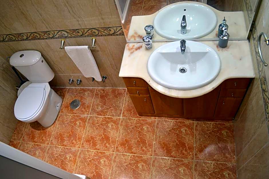 Lovely Studio Apartment with Terrace CB5EV