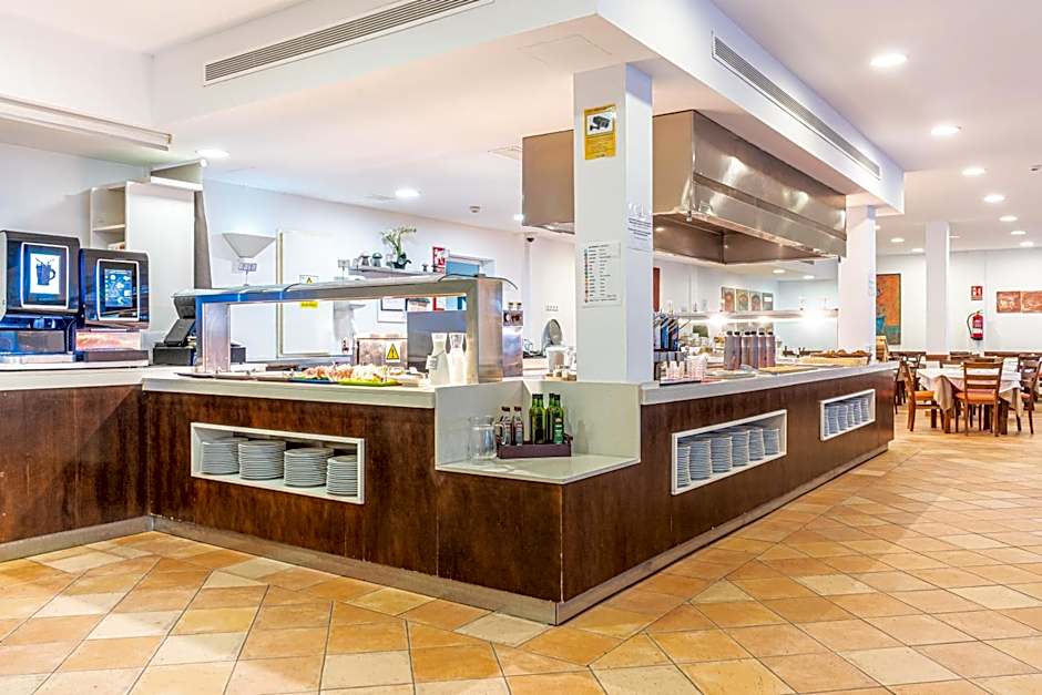 Aparthotel Holiday Center