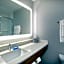 Holiday Inn Express Hotel & Suites Columbus By IHG