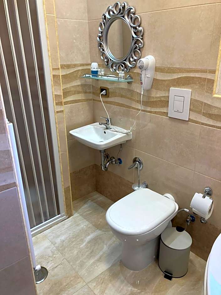 B&B LA REGGIA DI RIHANNA spa