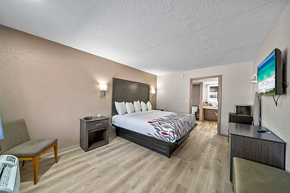 Executive Inn - Panama City Beach