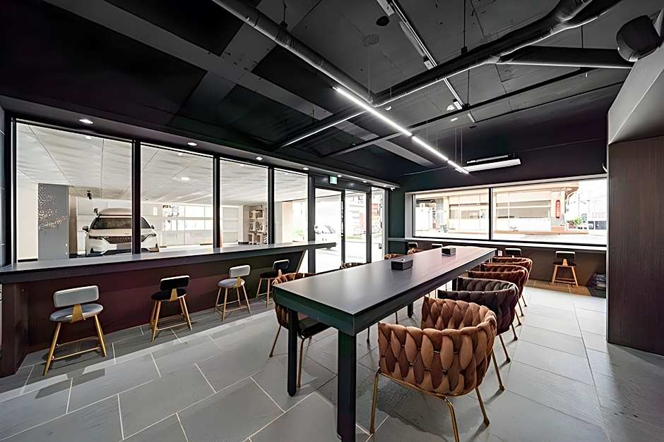 Hotel24ST.UrbanBrown Seosan lakepark
