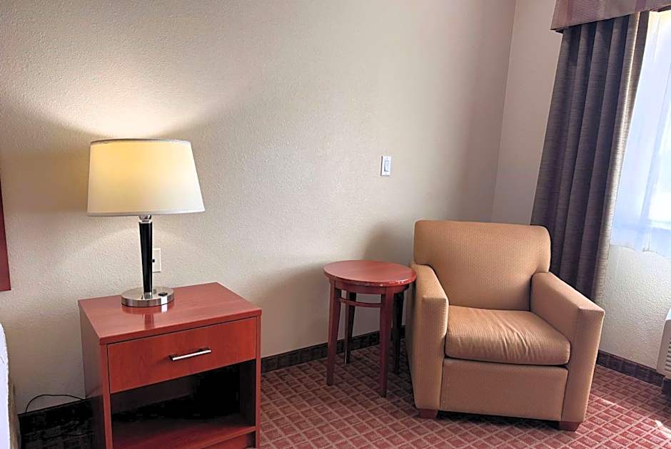 Ramada by Wyndham College Station