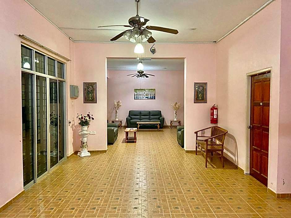Rose Garden Inn