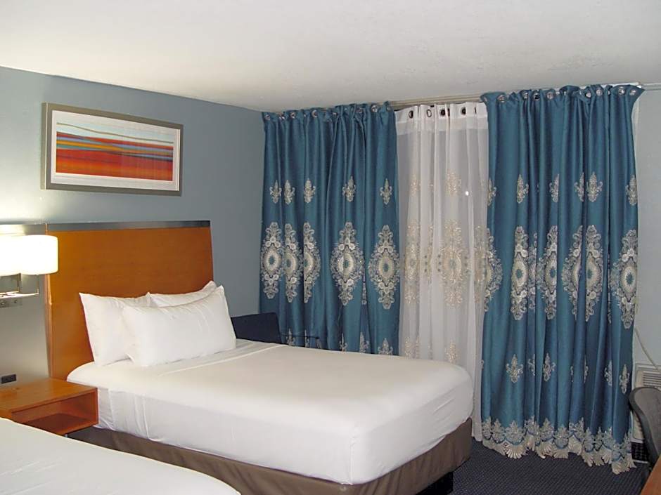 Clarion Hotel Bakersfield North