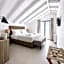 Quattro Luxury Boutique Suites