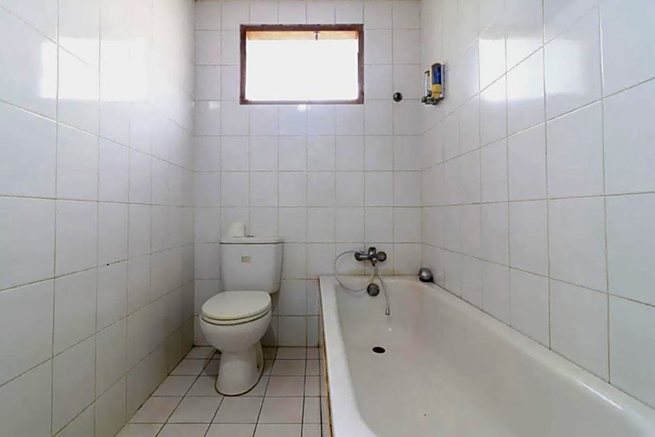 Urbanview Mroom PH Kemang