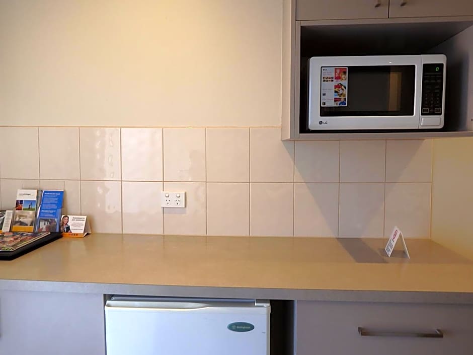 Werribee Motel and Apartments