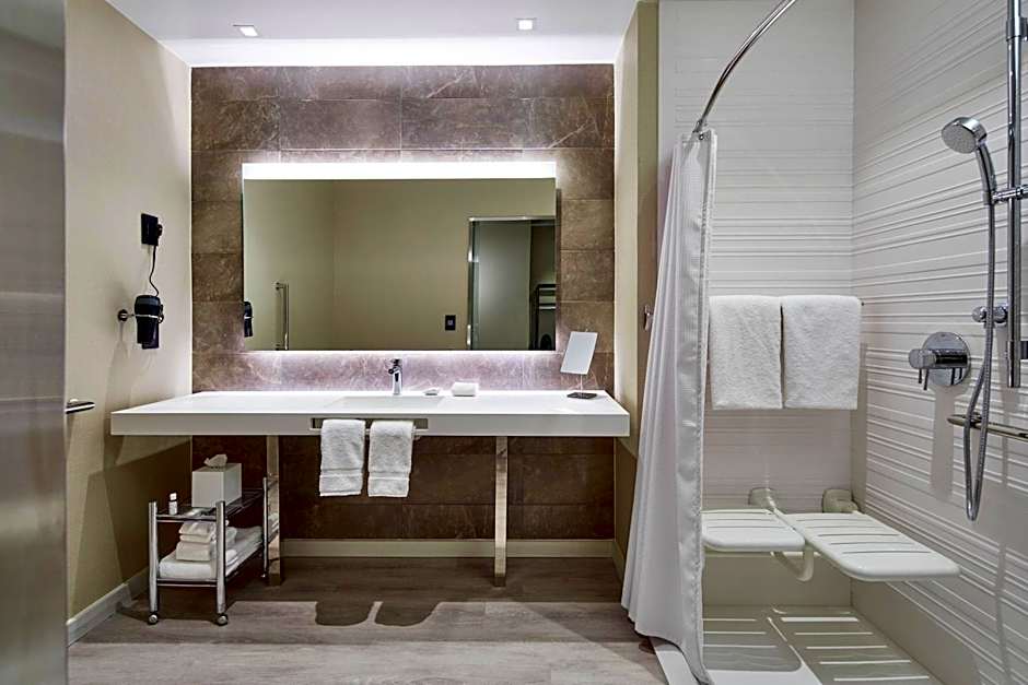 AC Hotel by Marriott Greenville