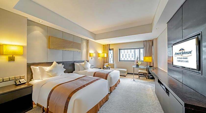Howard Johnson IFC Plaza Ningbo Hotel