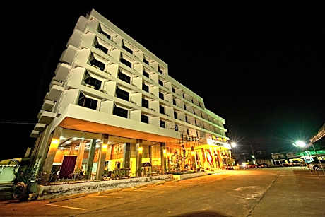 Phayao Northern Lake Hotel