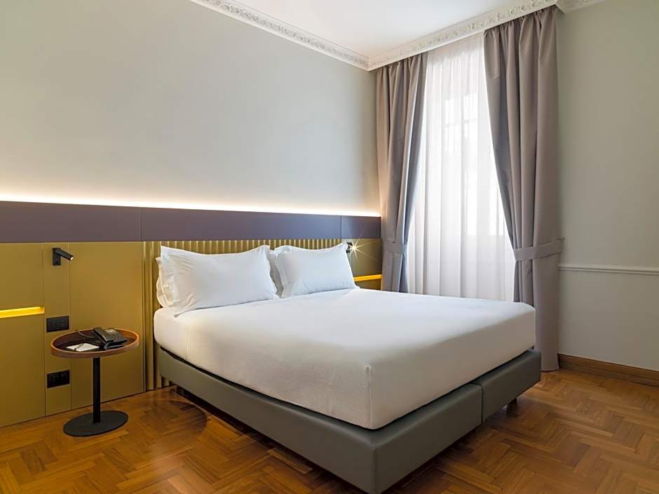UNA HOTELS One Catania