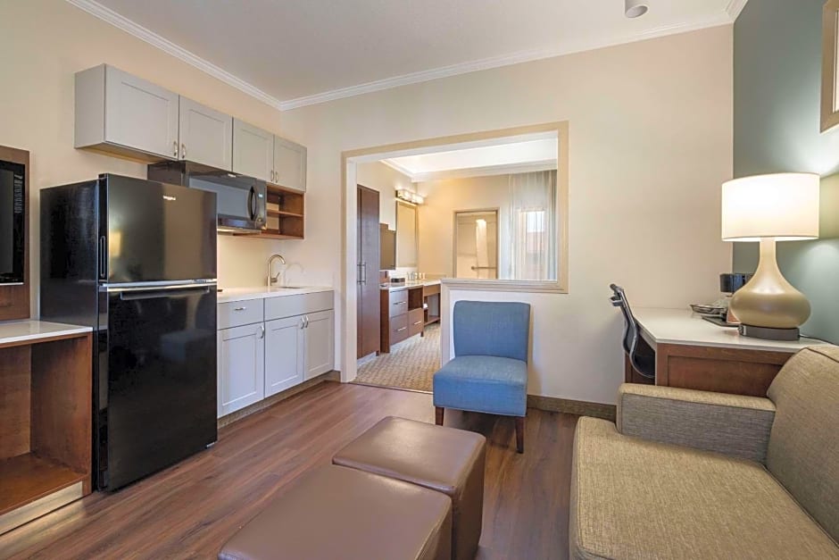 MainStay Suites Orange County John Wayne Airport