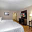 Red Roof PLUS & Suites Opelika