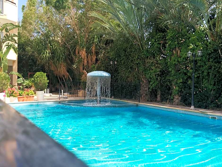 Mariela Hotel Apartments