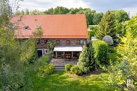 Mi¿towe Wzgórze B&B