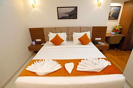 Suite with Hot Tub