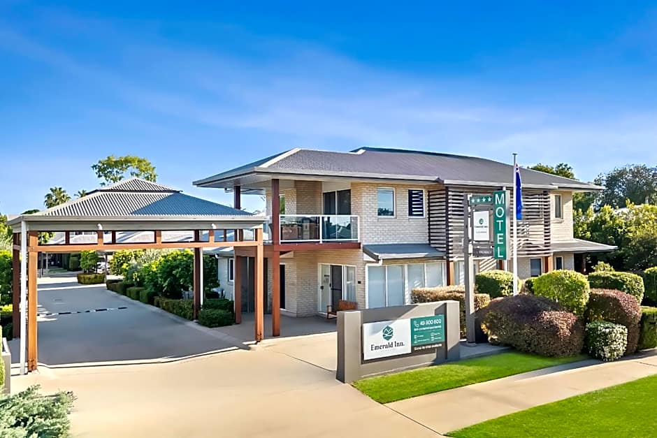 Emerald Inn by Travellers