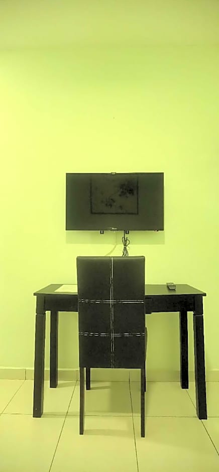 The Glorious Straits Hotel