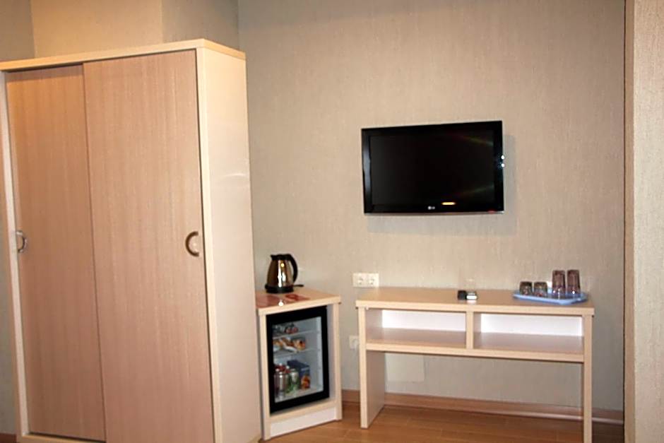 Legacy Hotel